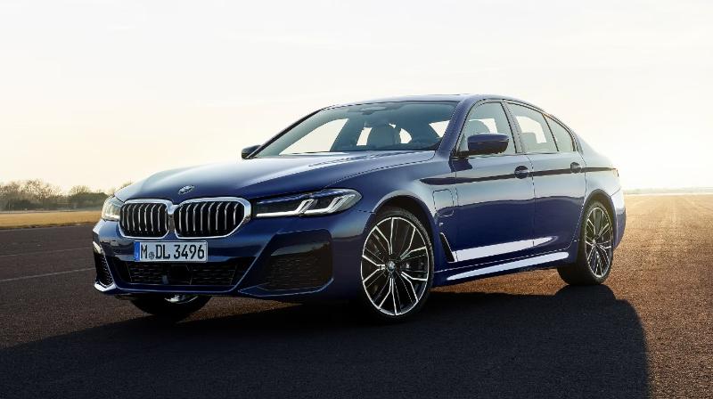 The New 2025 BMW 5 Series Hybrid: Release Date, & Colors