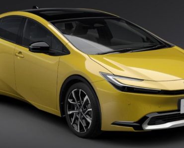 The New 2025 Toyota Prius V Redesign and Specs